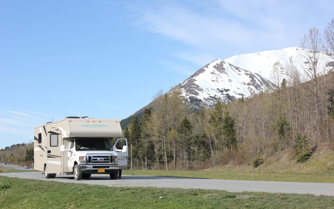 Do You Love Camping In RV’s? Ensure To Follow These Tips To Enhance Your On Road Safety