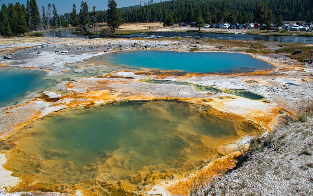 The Crowning Attractions Nobody Should Keep Himself Away From During a Trip to Yellowstone National Park
